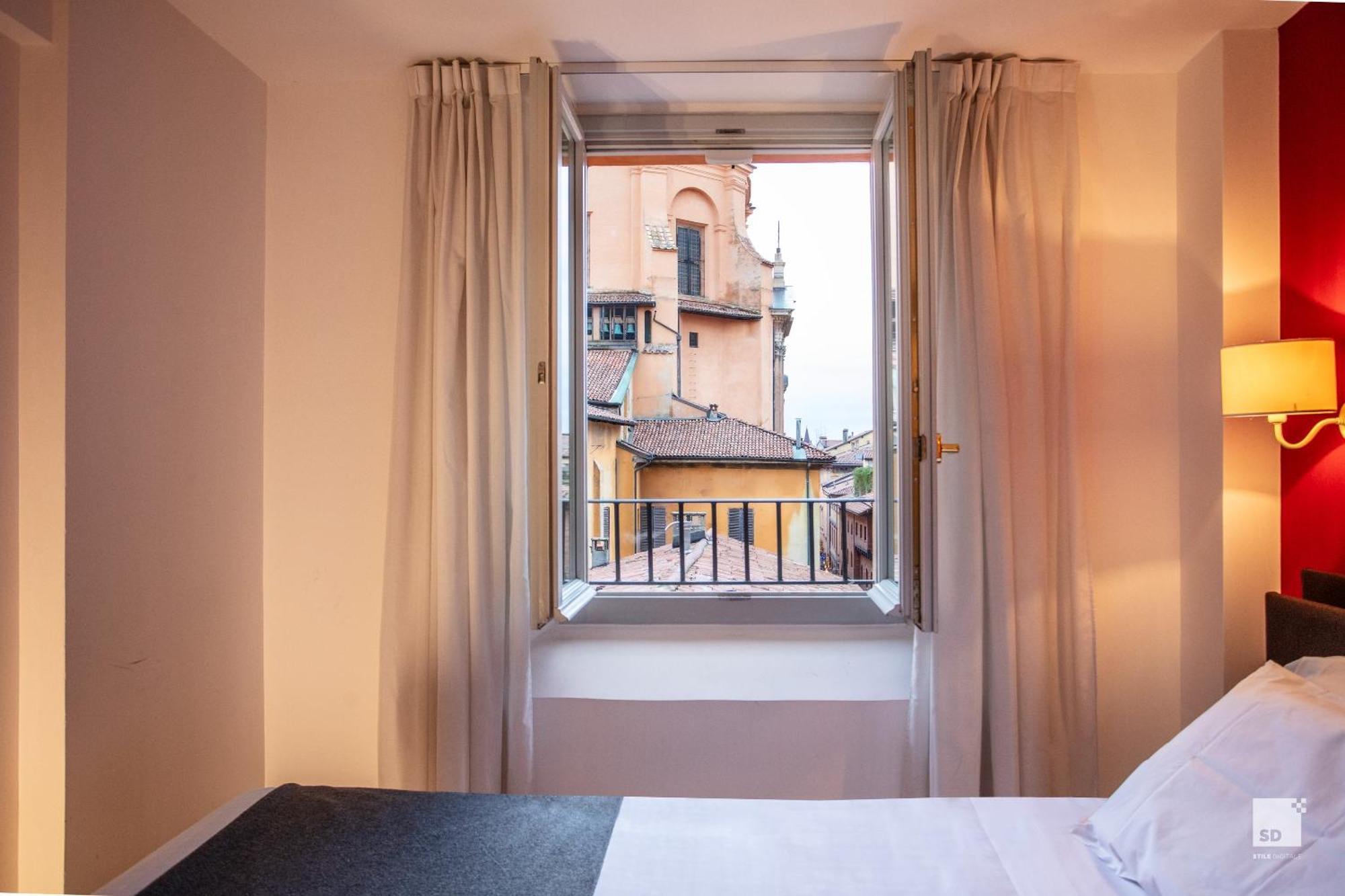 Urbanicooh Asinelli - Balcony On Piazza Maggiore Bologna Kültér fotó